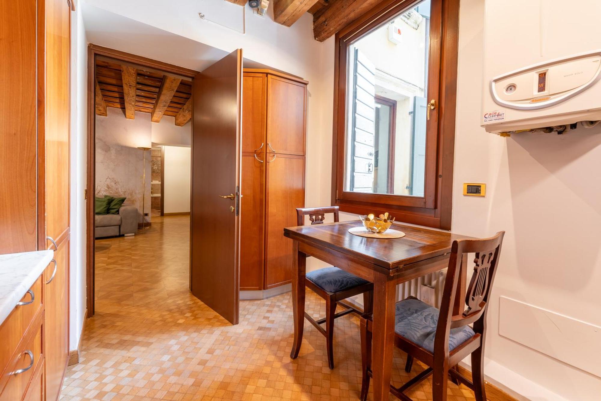 Sgarzerie Luxury Flat 2 Rooms 120Mq Vérone Extérieur photo
